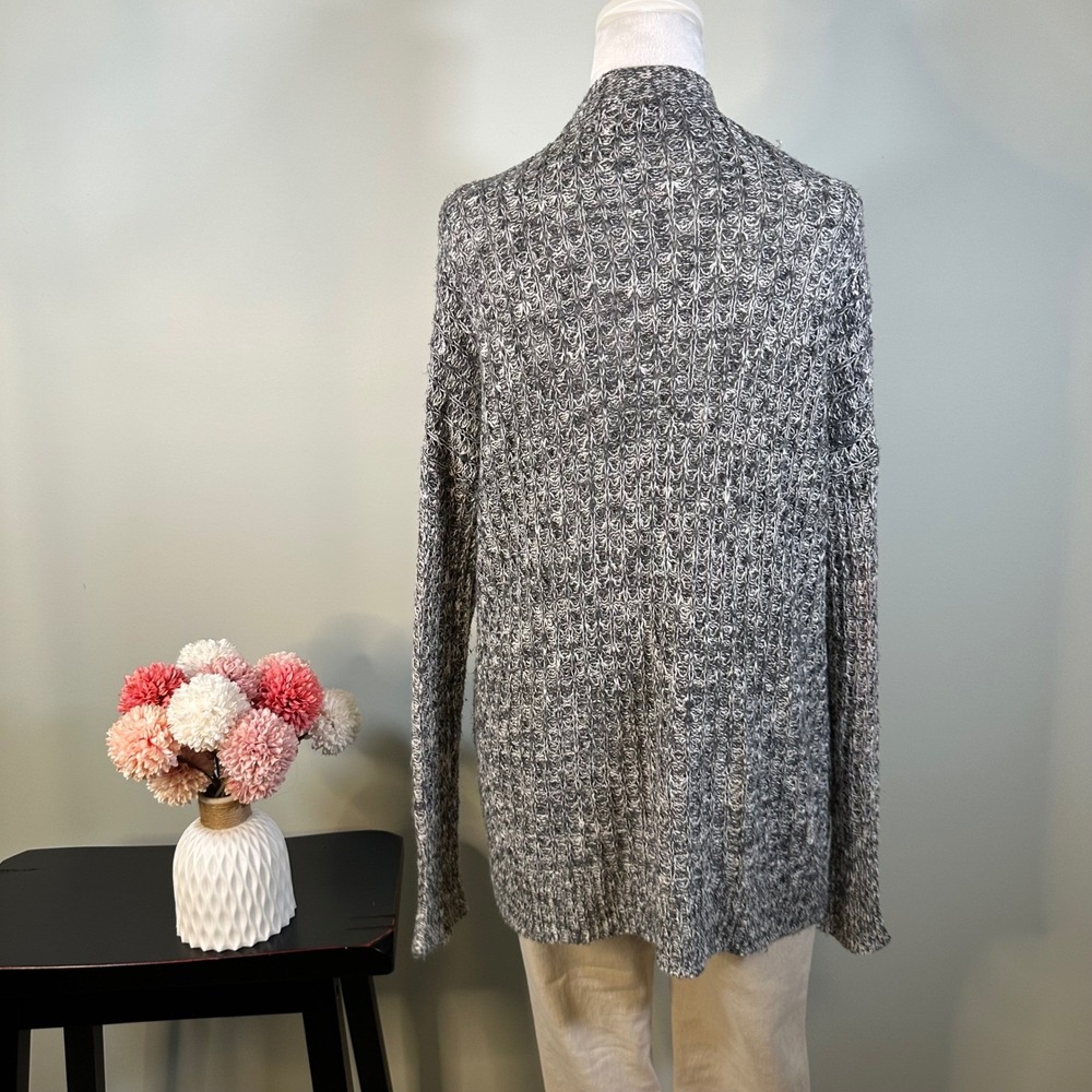 Abercrombie & Fitch Gray Marled Button-Up Cardigan - Picture 3 of 16